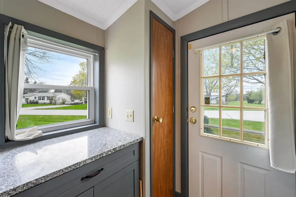15 Marc Avenue St. Albans City VT 05478
