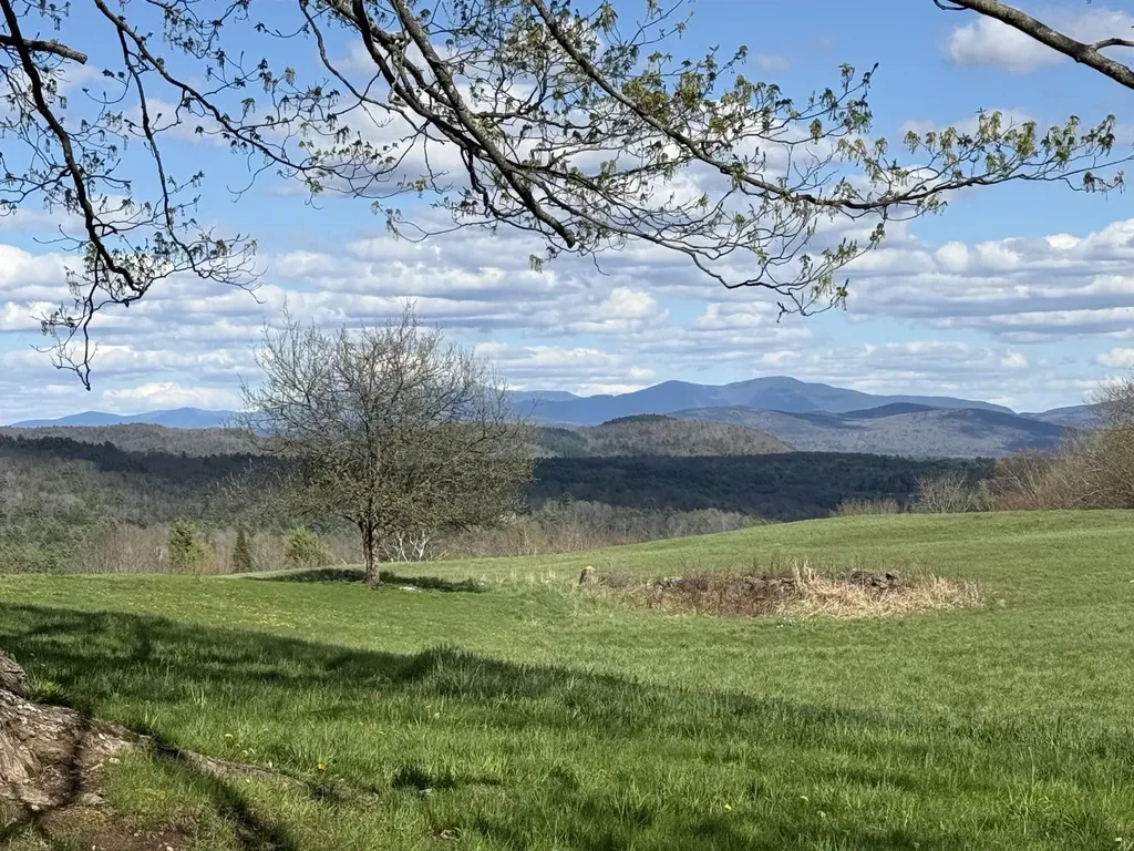 352 Maple Hill Road Newbury VT 05051