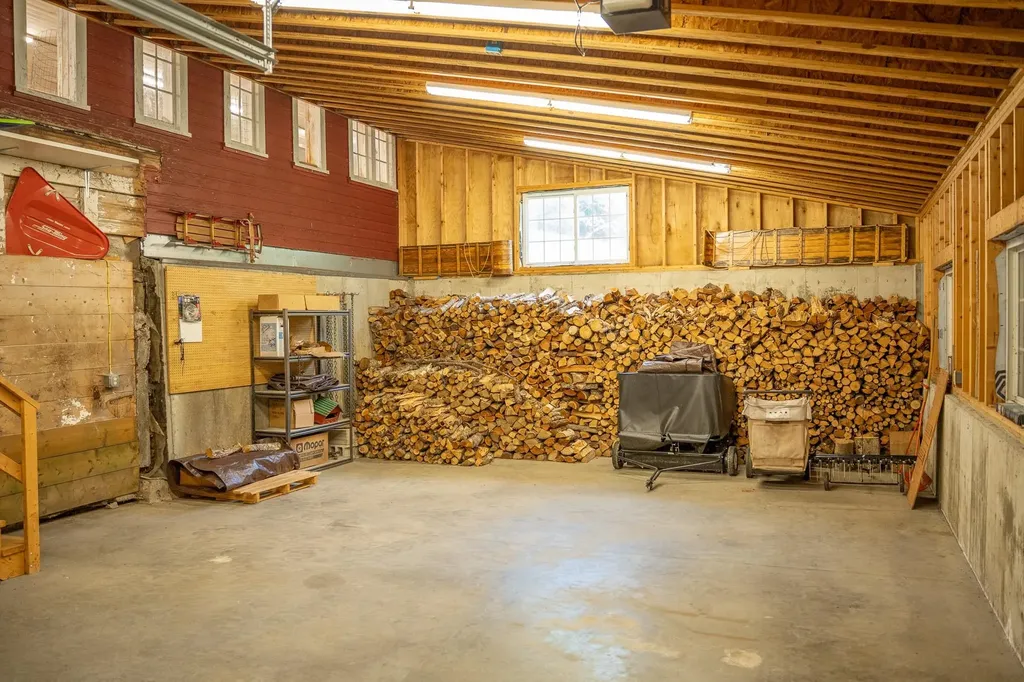 352 Maple Hill Road Newbury VT 05051