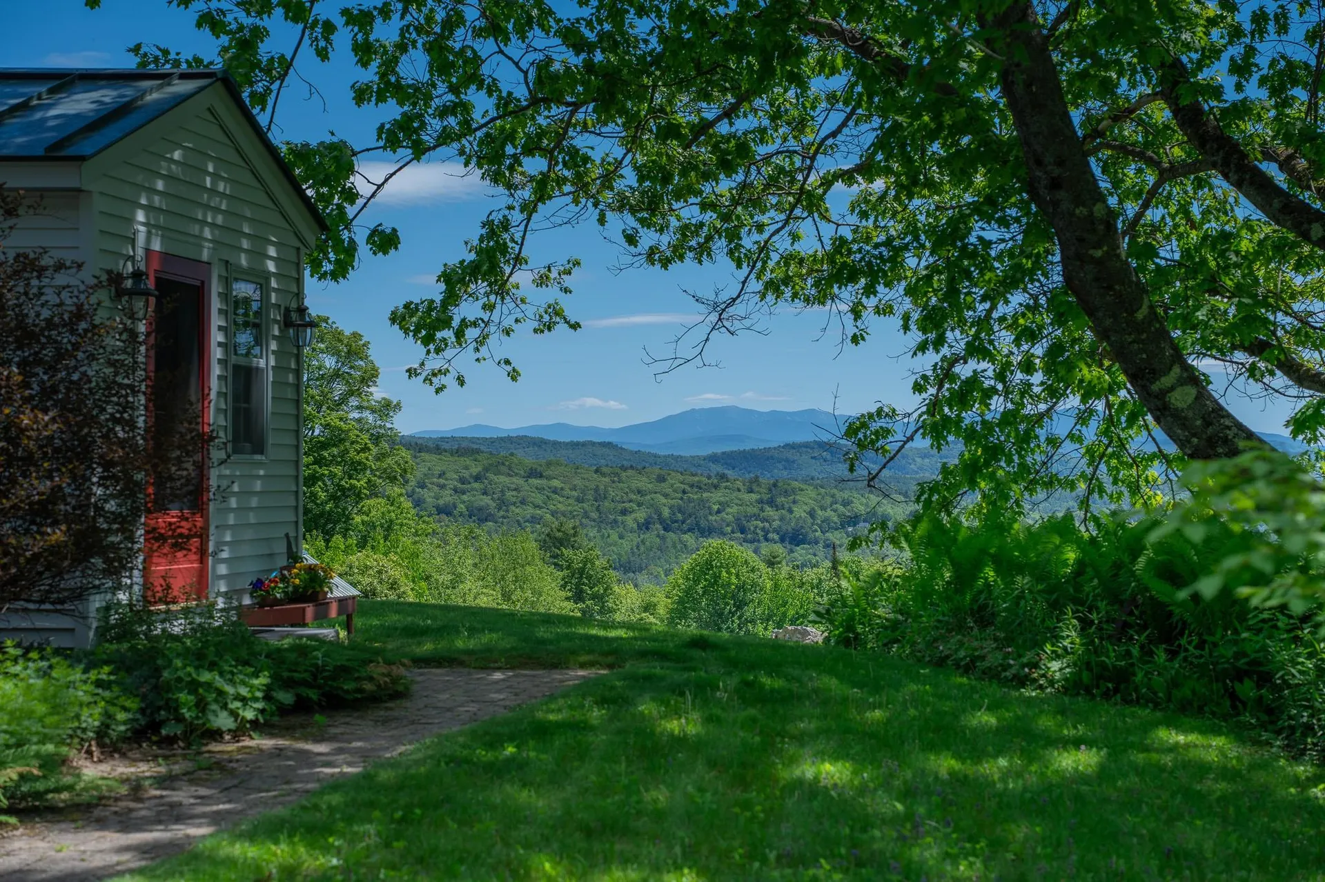 352 Maple Hill Road Newbury VT 05051