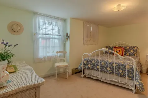 352 Maple Hill Road Newbury VT 05051