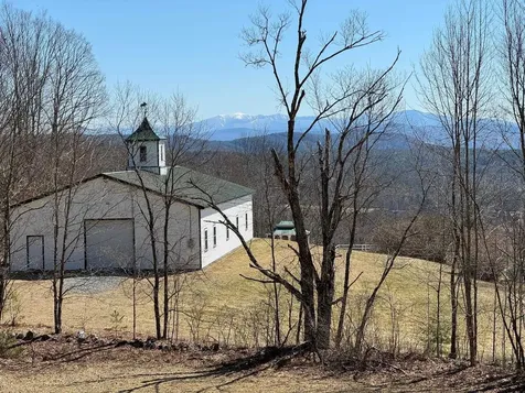 352 Maple Hill Road Newbury VT 05051