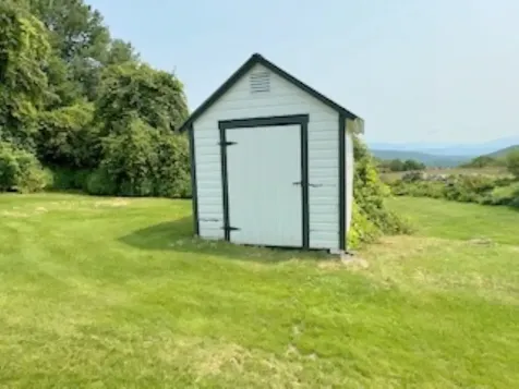 352 Maple Hill Road Newbury VT 05051