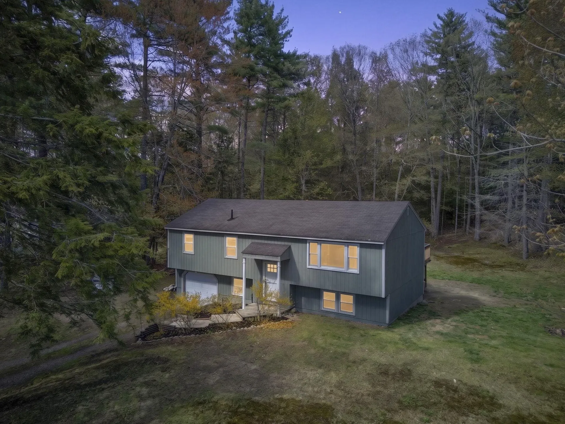 6 Power Street Raymond NH 03077