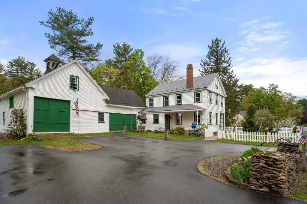 6 Mammoth Road Windham NH 03087