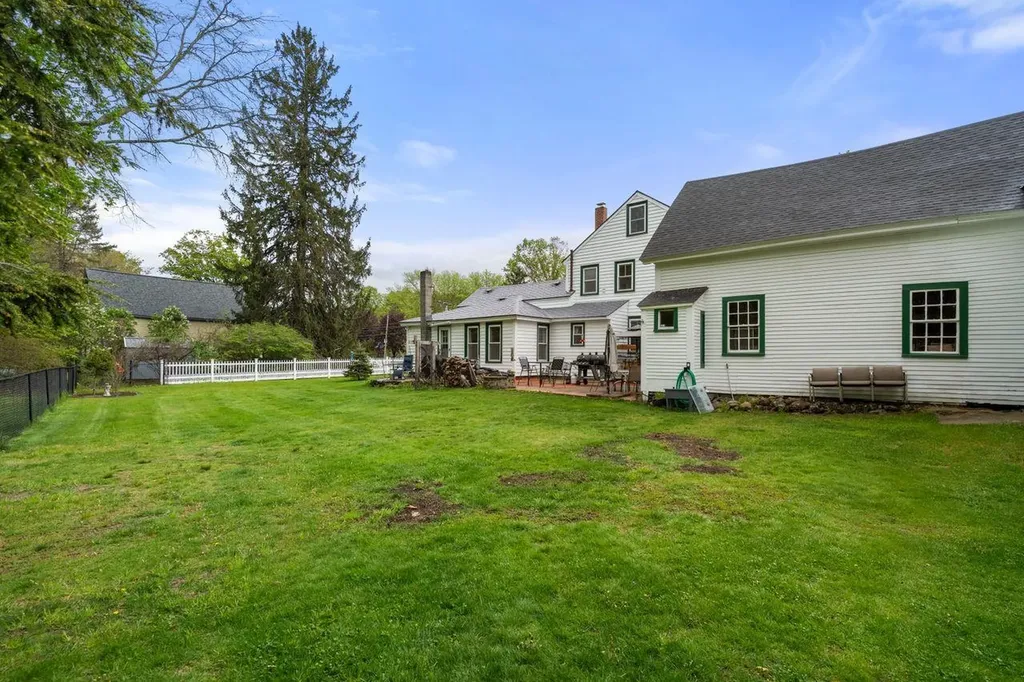 6 Mammoth Road Windham NH 03087