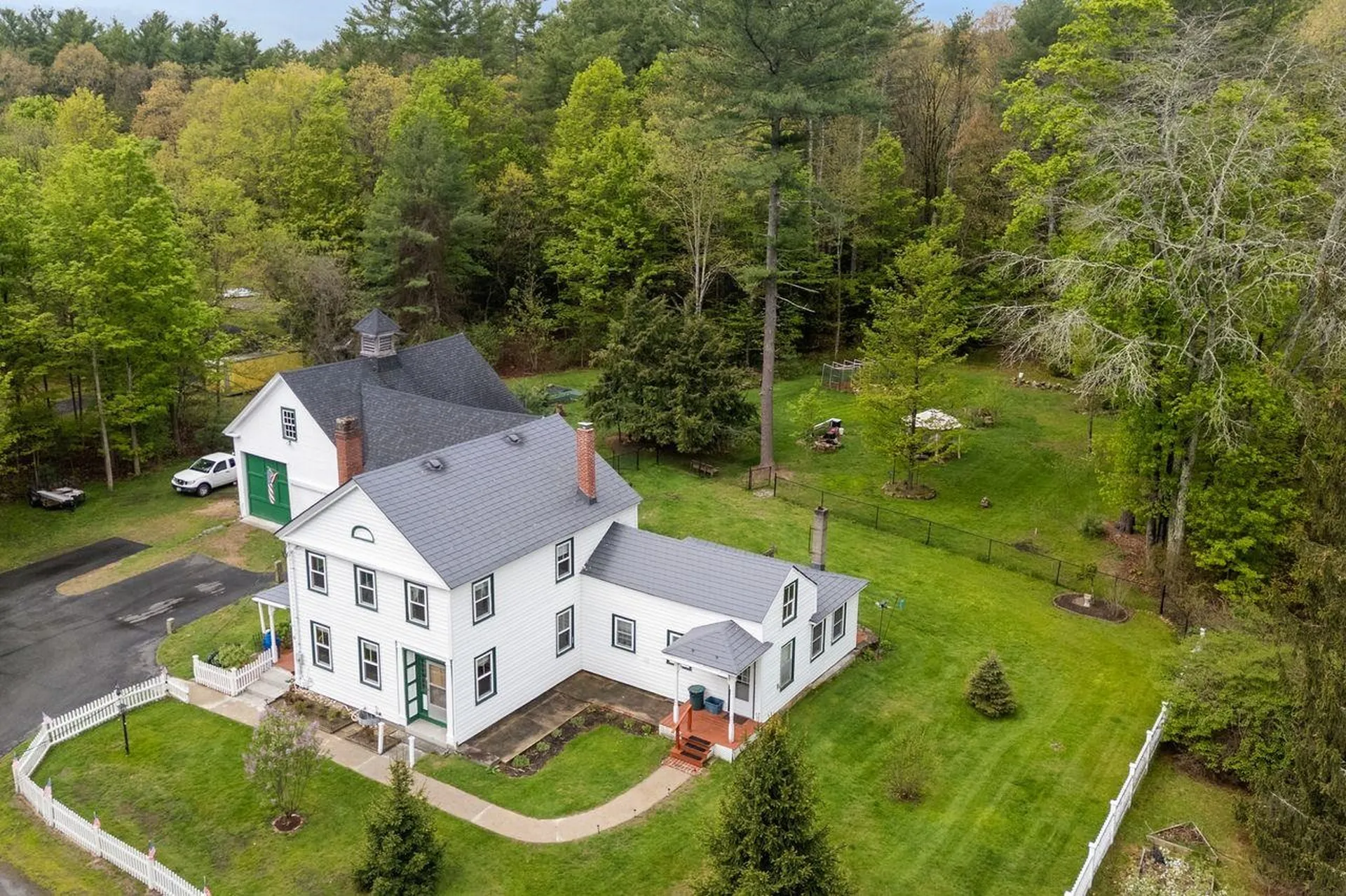 6 Mammoth Road Windham NH 03087