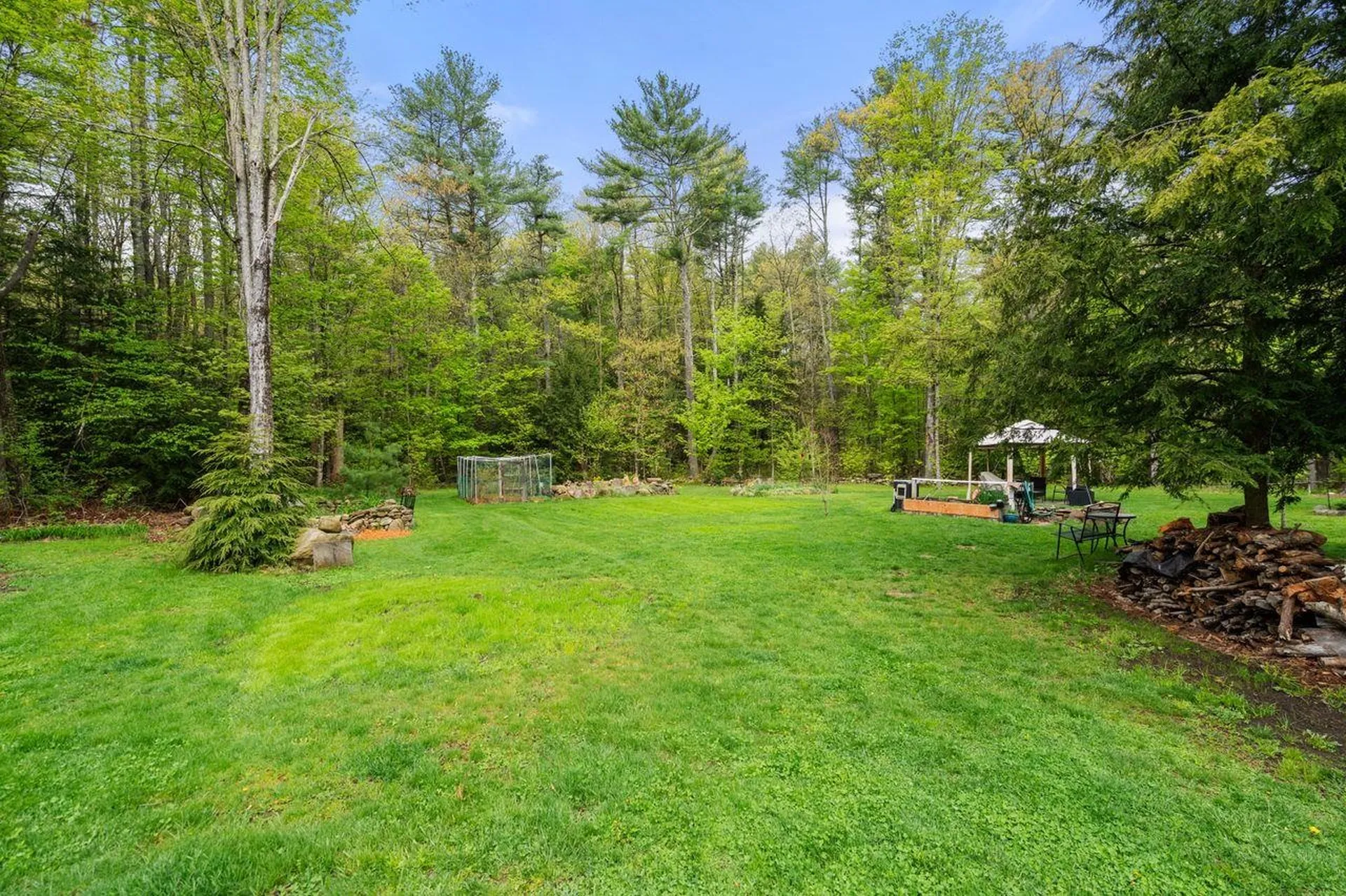 6 Mammoth Road Windham NH 03087