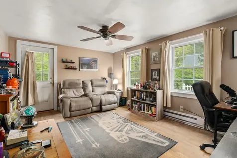 6 Mammoth Road Windham NH 03087