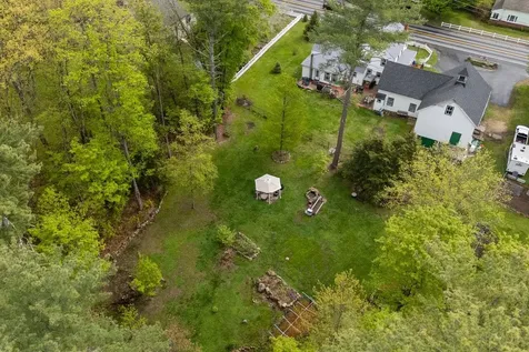 6 Mammoth Road Windham NH 03087