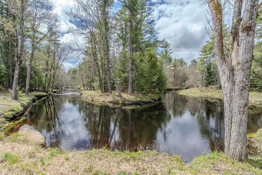 Map 9 Lot 2 Beech Ridge Road North Berwick ME 03906