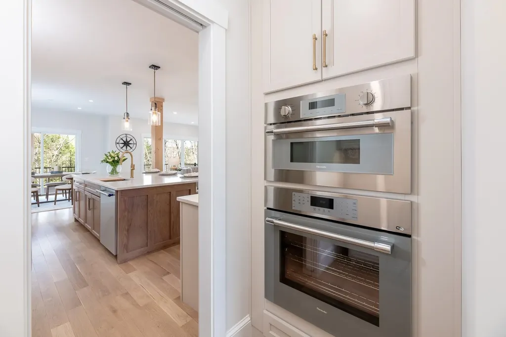 18 Solace Pointe Road Meredith NH 03253