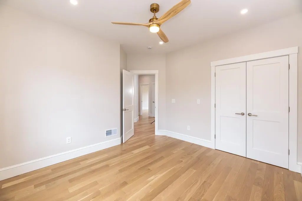 18 Solace Pointe Road Meredith NH 03253