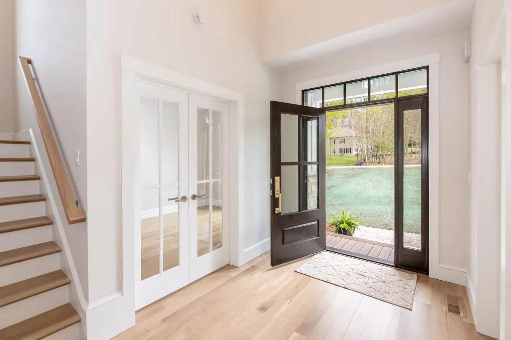 18 Solace Pointe Road Meredith NH 03253