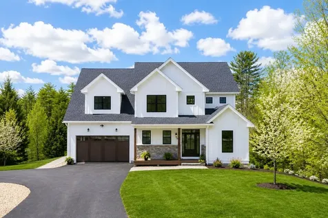 18 Solace Pointe Road Meredith NH 03253