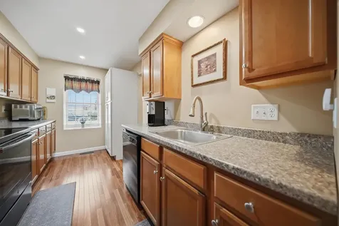 3020 Brown Avenue Manchester NH 03103