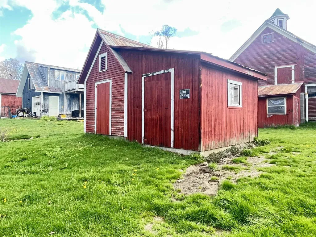 22 Church Street Burke VT 05871