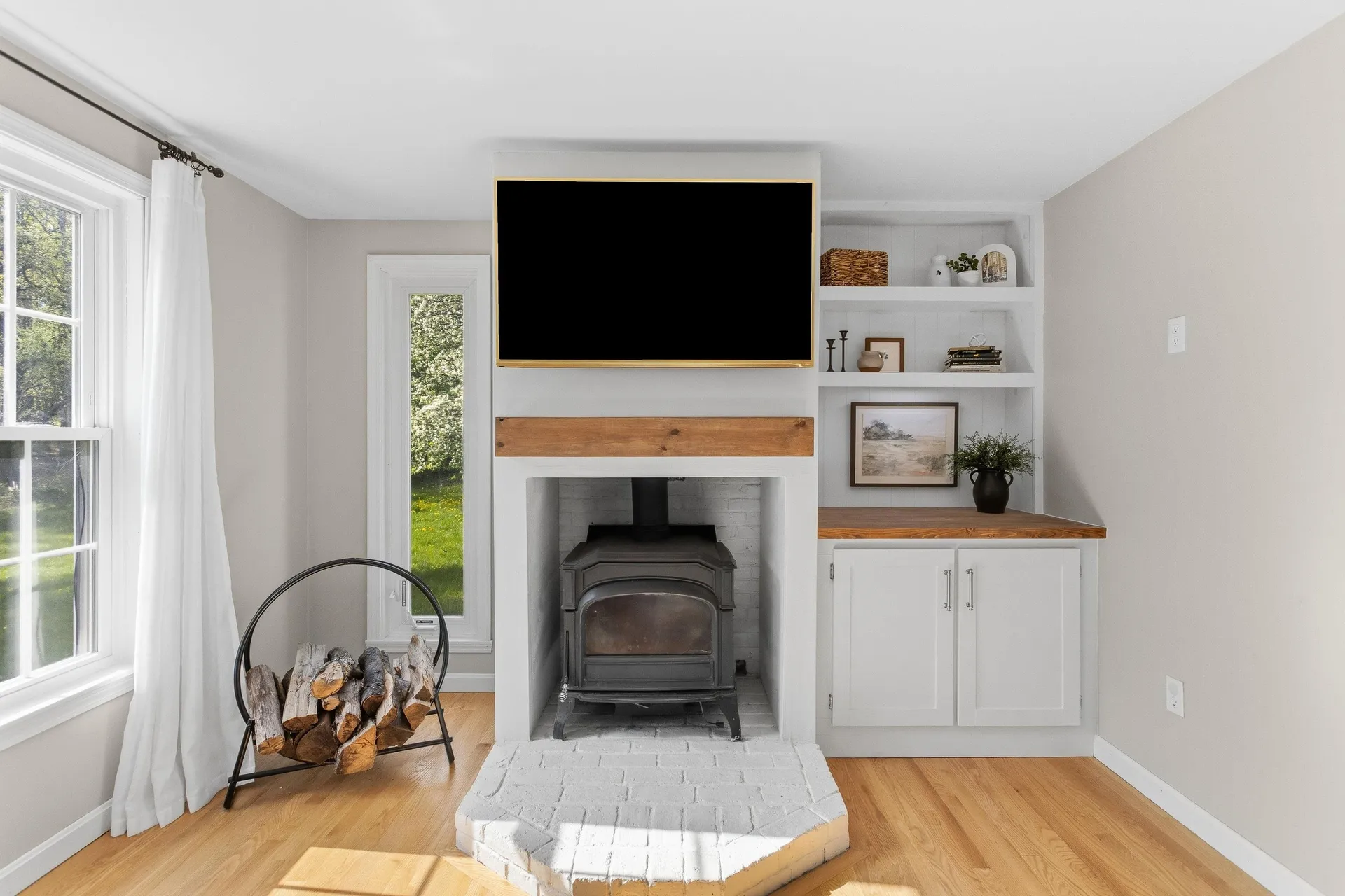 14 Weaver Place Weare NH 03281