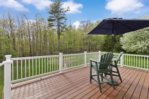 14 Weaver Place Weare NH 03281