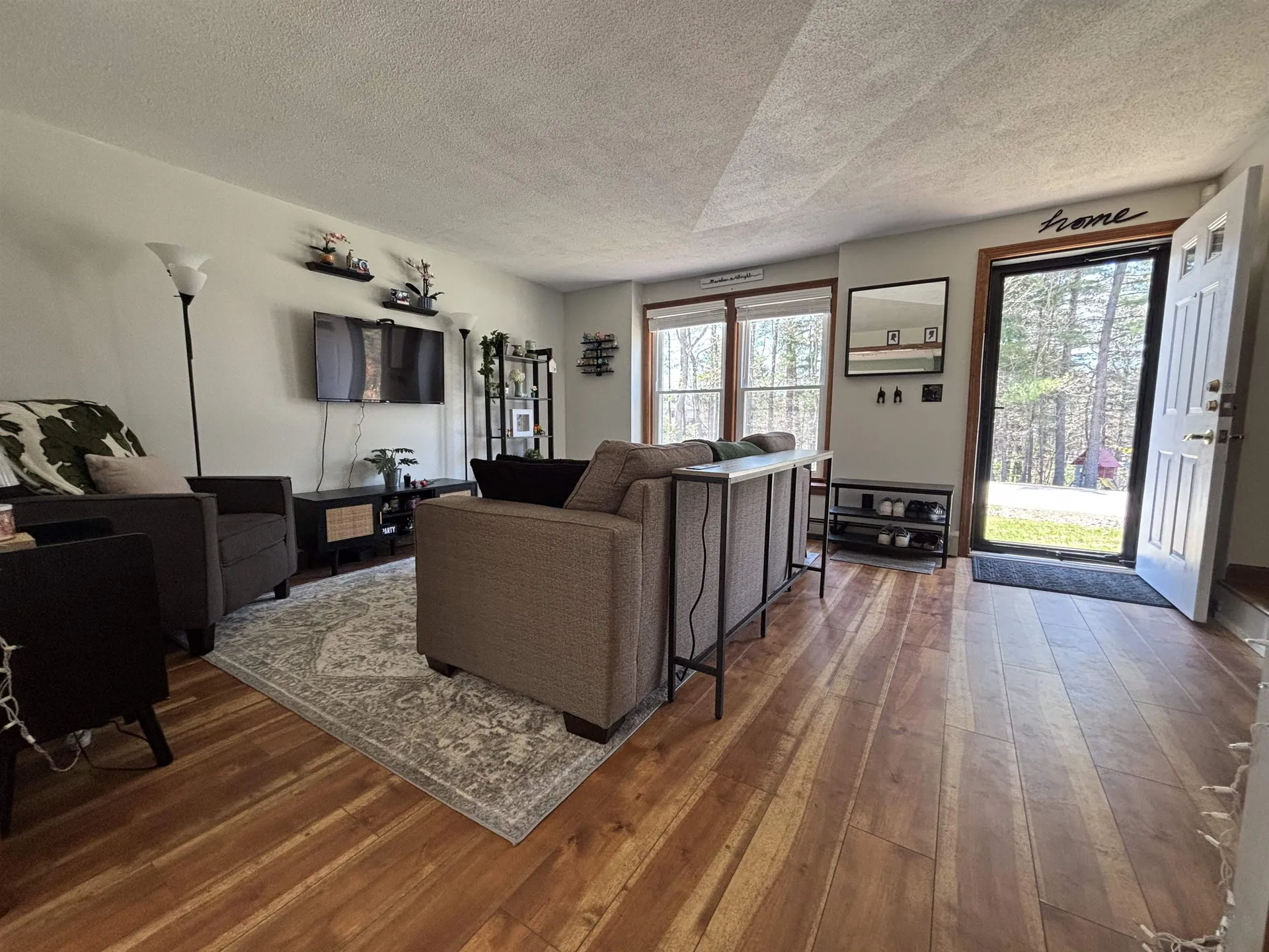 12 Landmark Lane Goffstown NH 03045