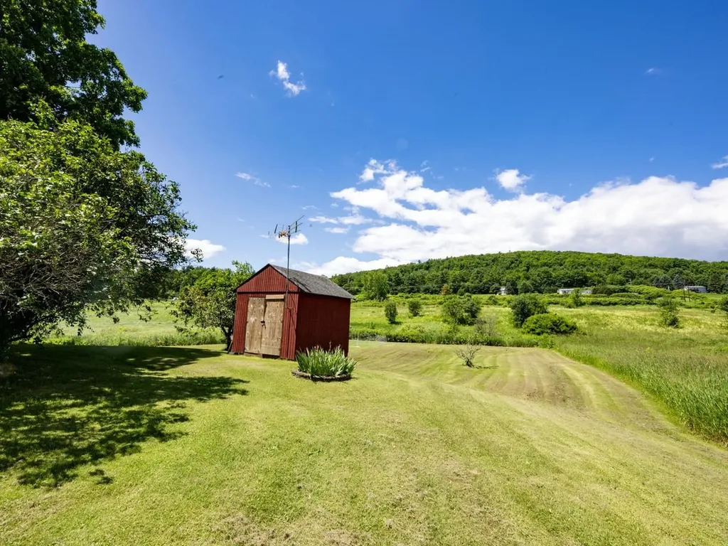 5506 St. George Road Williston VT 05495