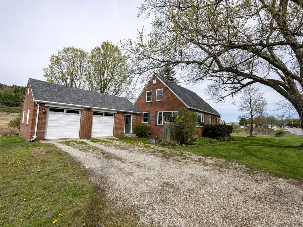 5506 St. George Road Williston VT 05495