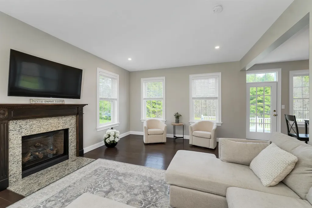 362 Grant Road Newmarket NH 03857