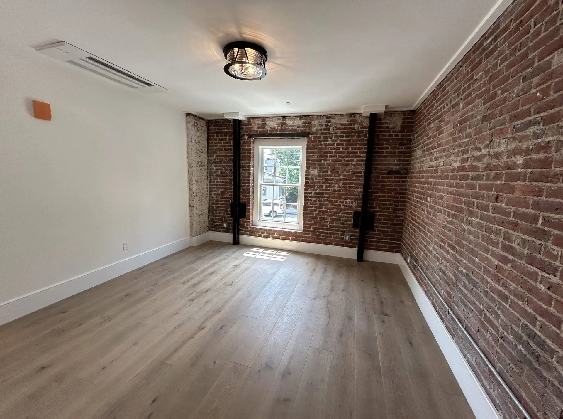 55 Water Street Exeter NH 03833