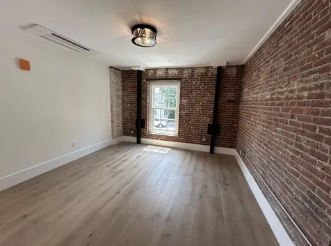 55 Water Street Exeter NH 03833