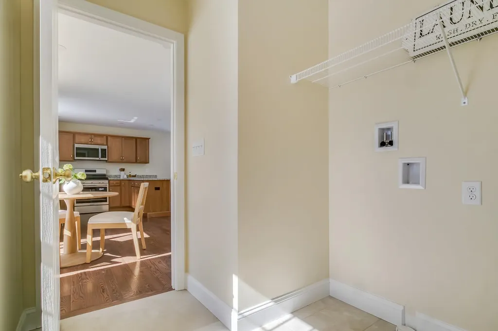 15B Violette Drive Epping NH 03042