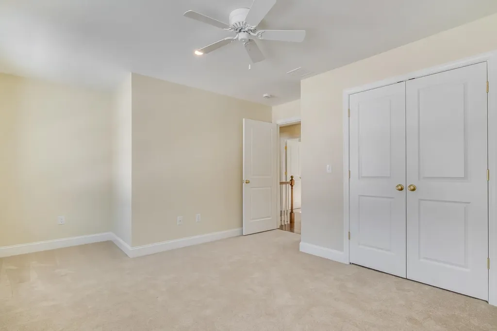 15B Violette Drive Epping NH 03042