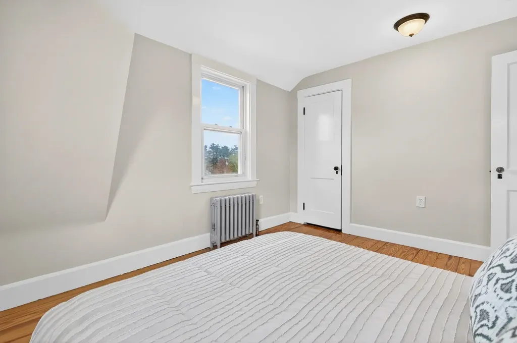 47 Concord Way Portsmouth NH 03801