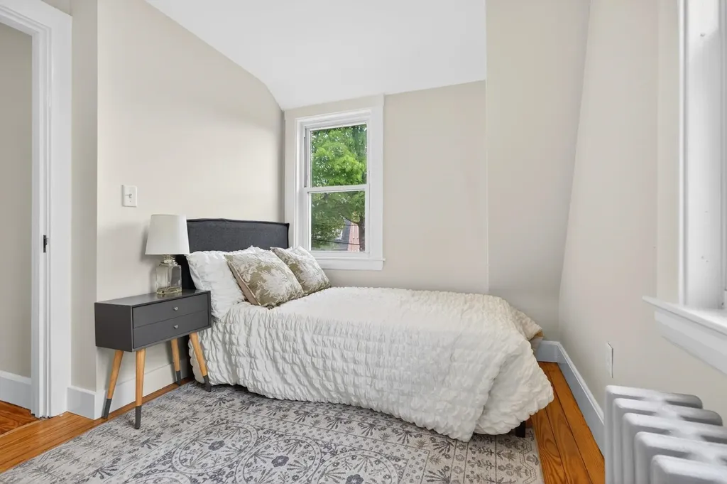 47 Concord Way Portsmouth NH 03801