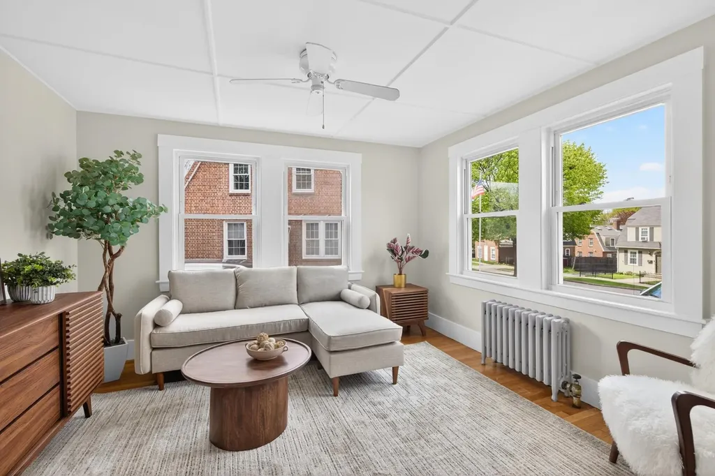 47 Concord Way Portsmouth NH 03801