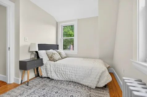 47 Concord Way Portsmouth NH 03801