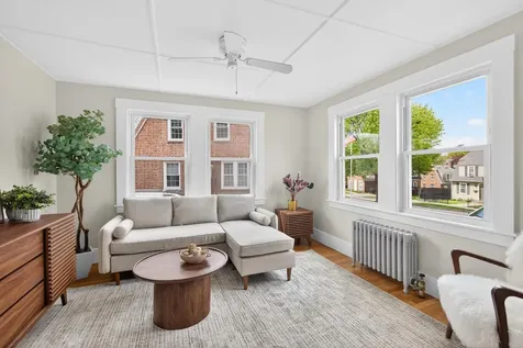 47 Concord Way Portsmouth NH 03801