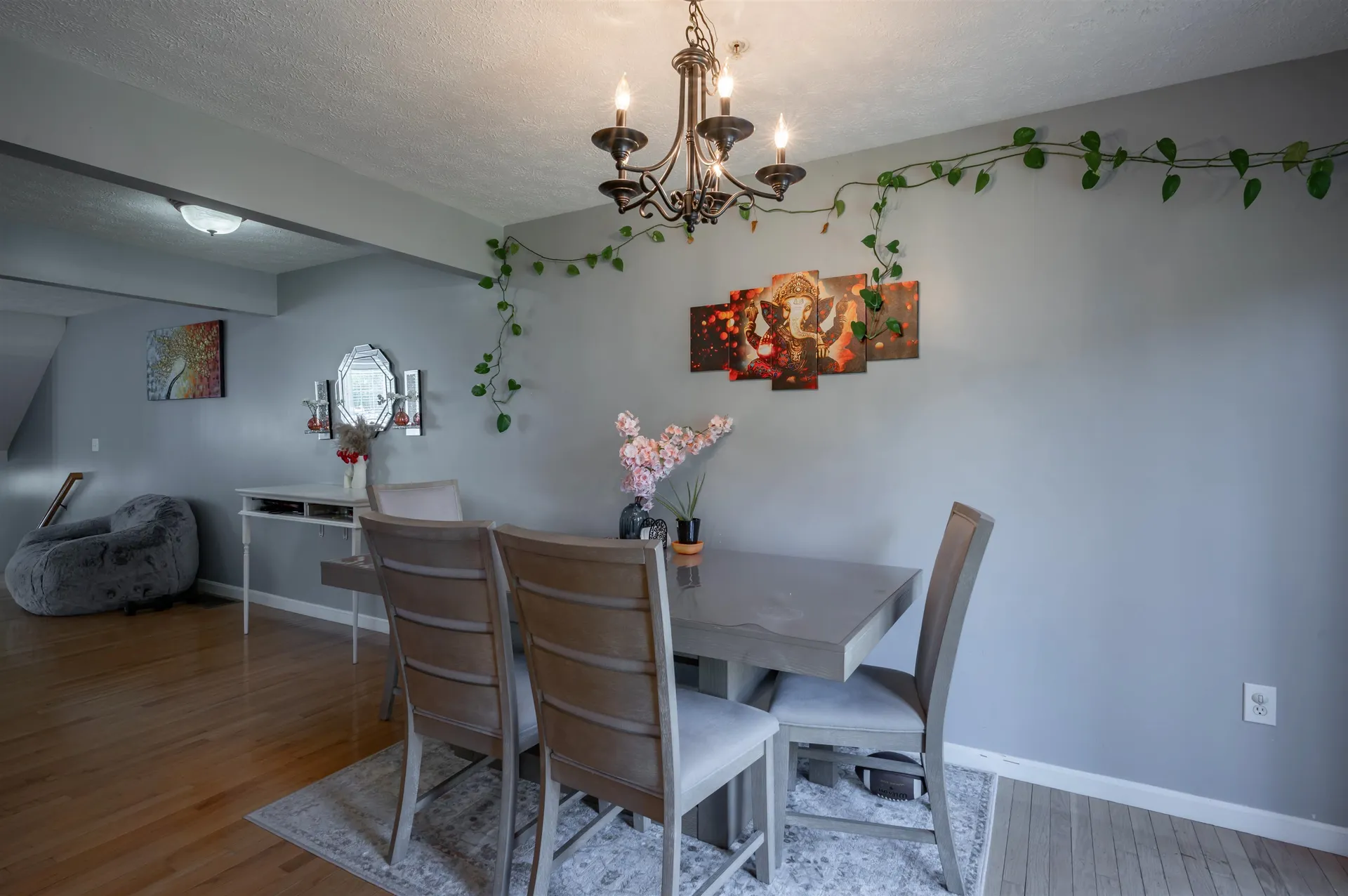 17 Georgetown Drive Nashua NH 03062