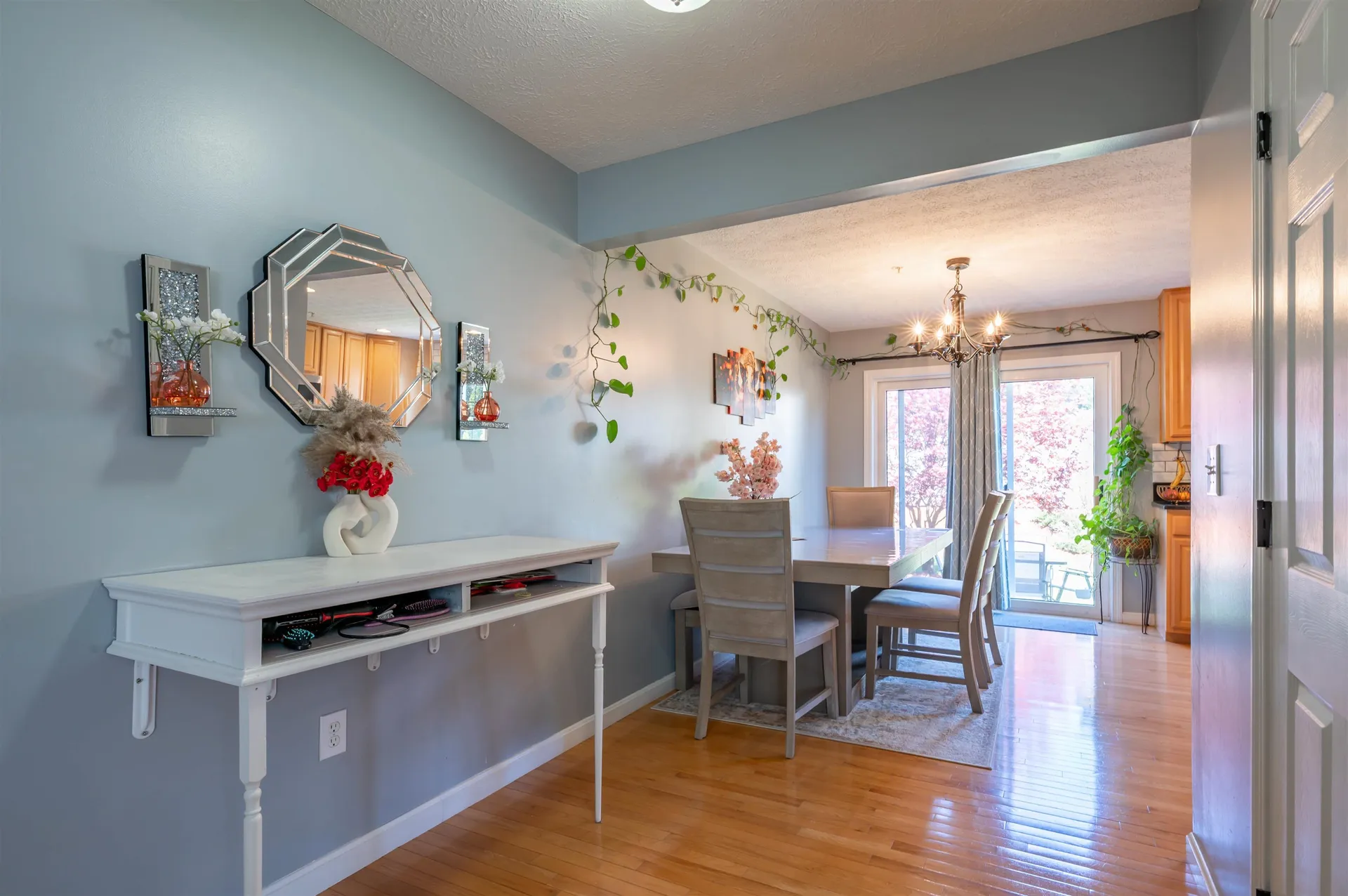 17 Georgetown Drive Nashua NH 03062