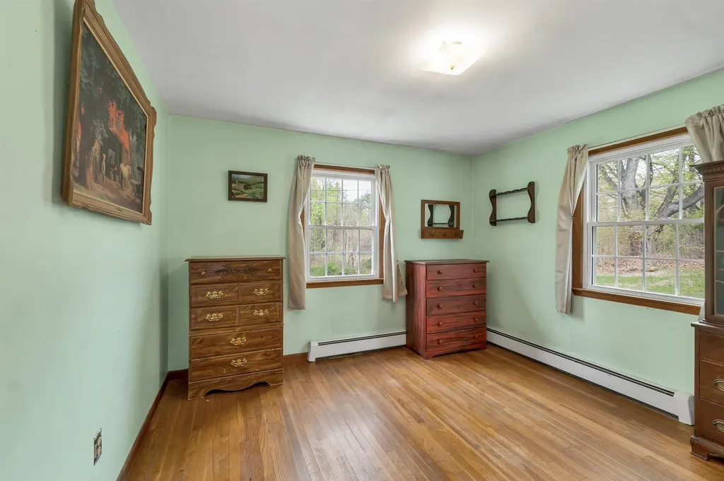 5 Meadow Drive Alton NH 03809