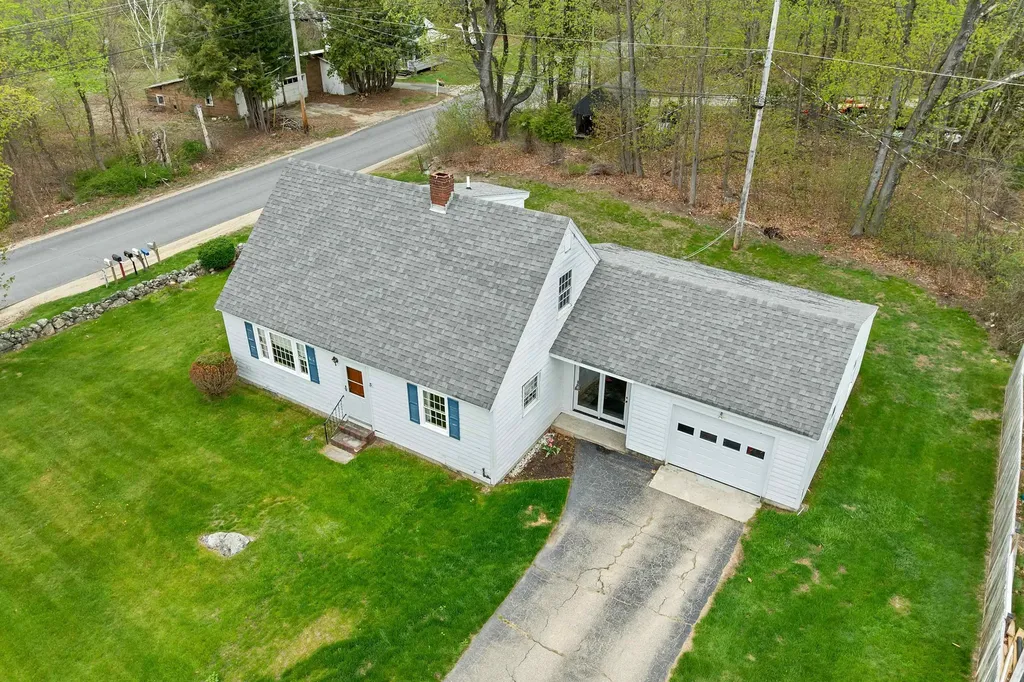 5 Meadow Drive Alton NH 03809