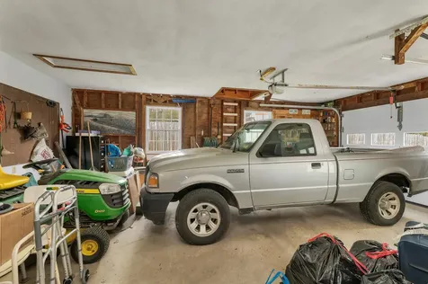 5 Meadow Drive Alton NH 03809