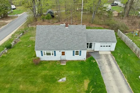 5 Meadow Drive Alton NH 03809
