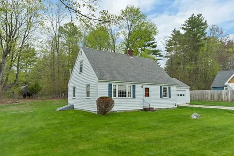 5 Meadow Drive Alton NH 03809