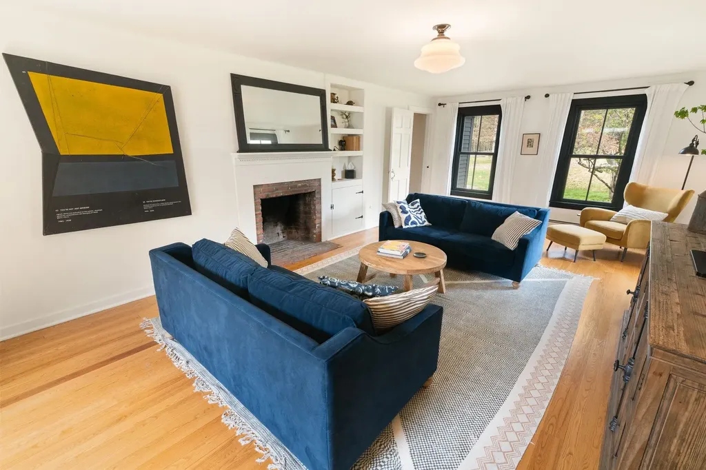 390 Pleasant Valley Road Brattleboro VT 05301