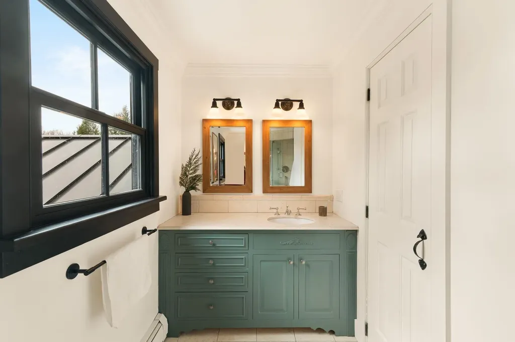 390 Pleasant Valley Road Brattleboro VT 05301