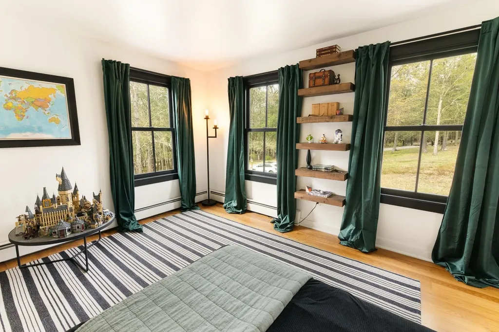 390 Pleasant Valley Road Brattleboro VT 05301