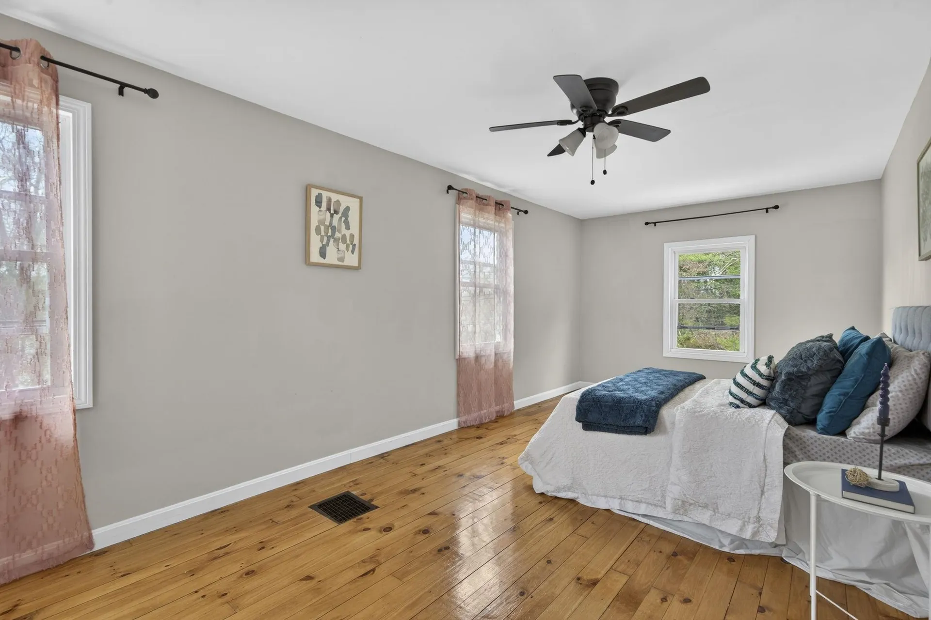 1566 1st Nh Turnpike Northwood NH 03261