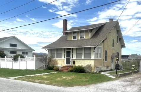 20 Dana Avenue Rutland City VT 05701