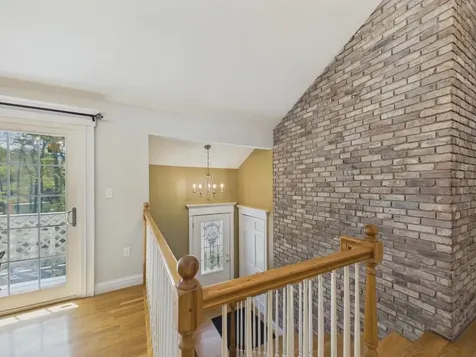 6 Maple Street Windham NH 03087