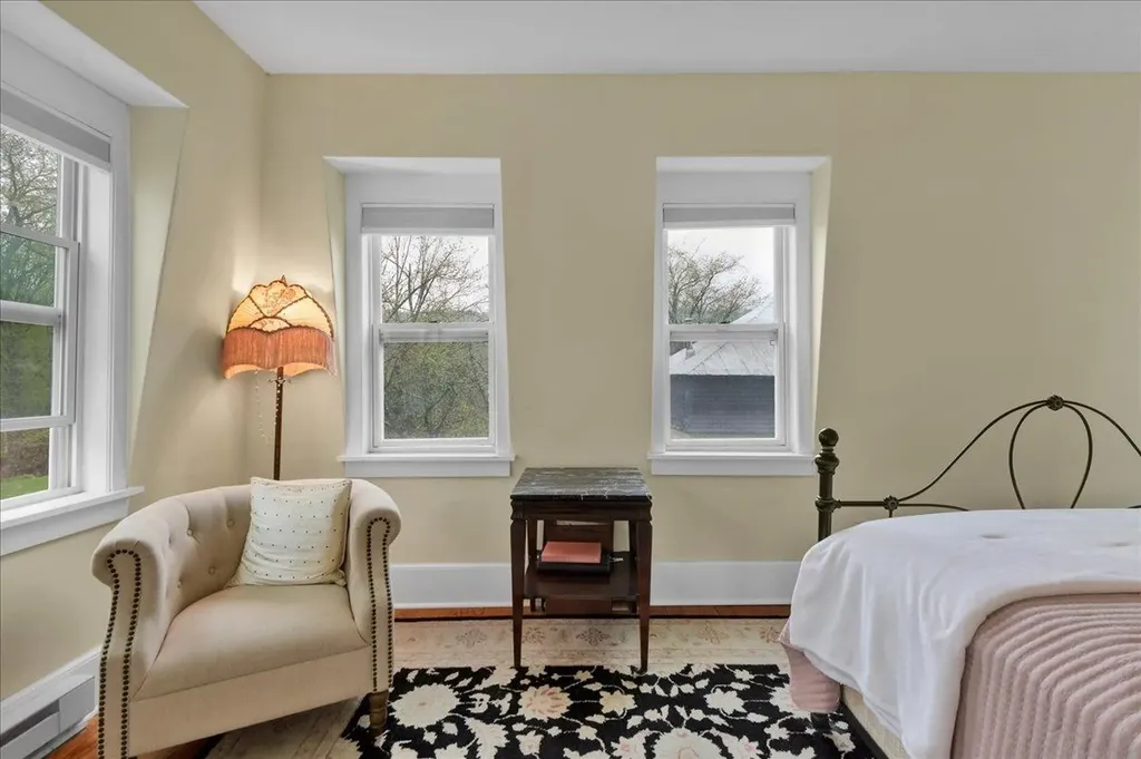 521 N Main Street Bethel VT 05032